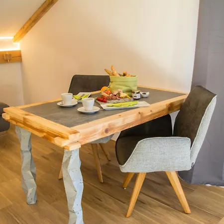 Sonn-winkl * Mittelberg